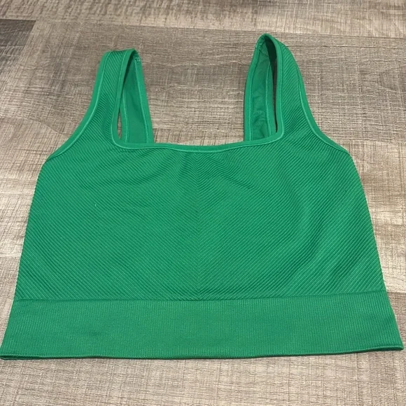 target seamless all in motion sports bra tank - Picture 2 of 4